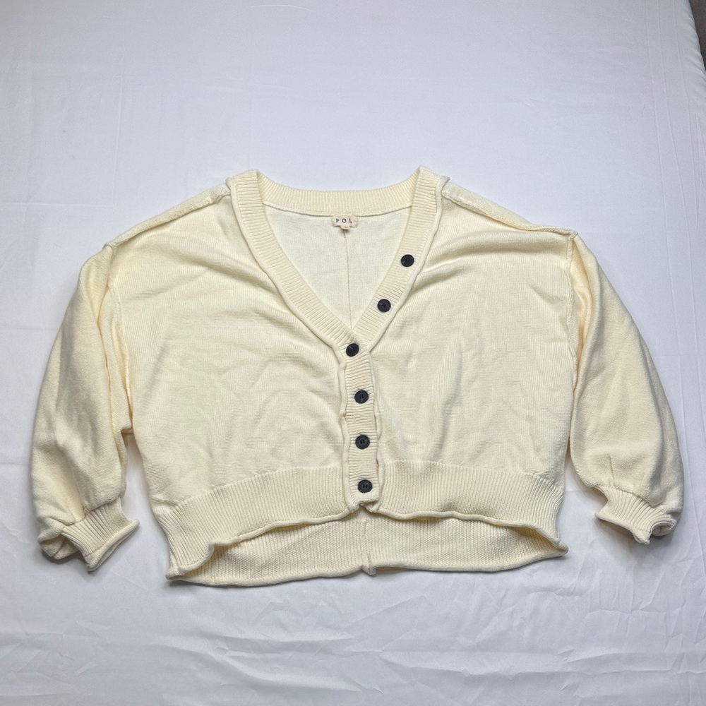 POL brand v-neck cardigan cropped cream Large Knitted button up oversized